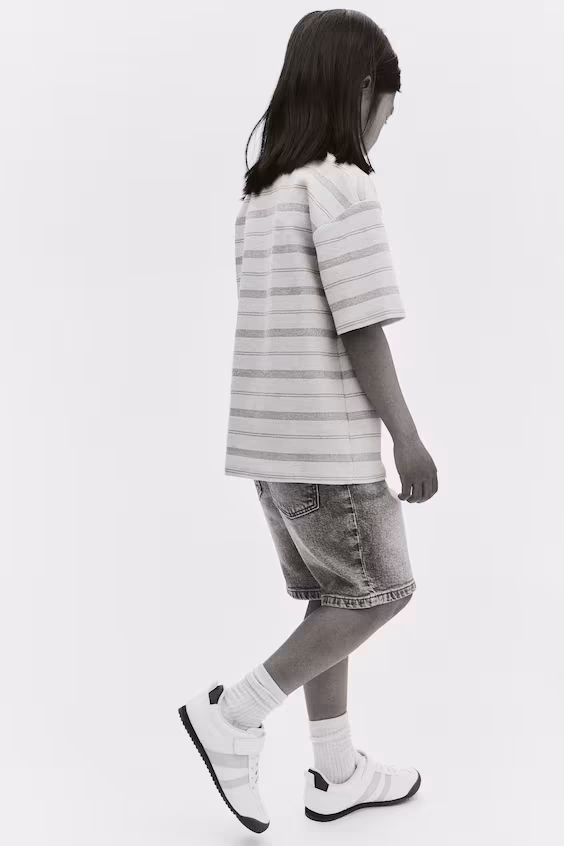 Джинсовые шорты свободного кроя