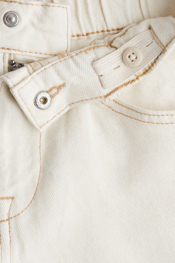 Джинсовые шорты свободного кроя