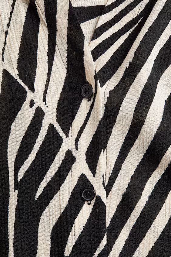 Рубашка из вискозы с морщинами