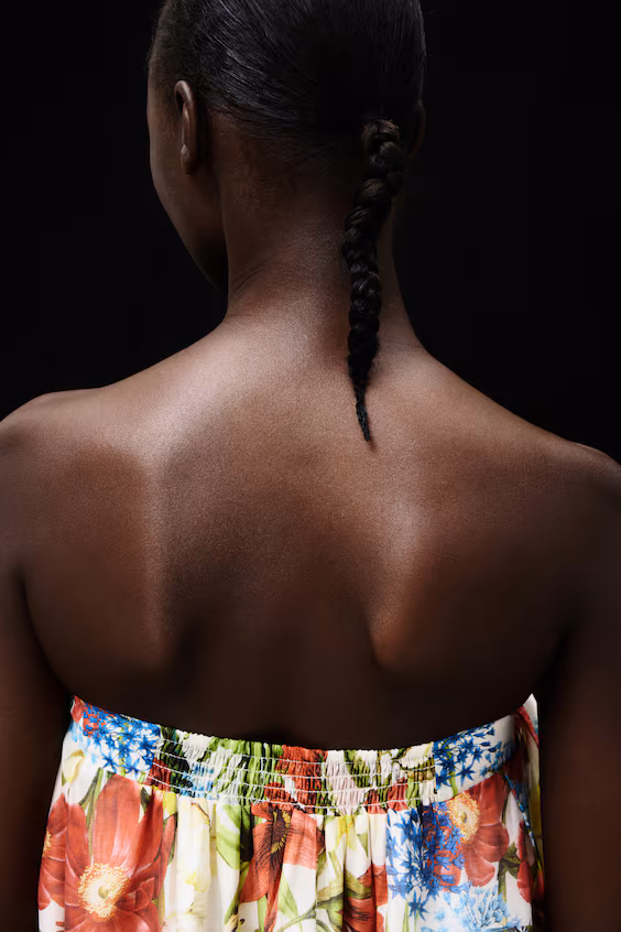 Мини-платье без бретелек