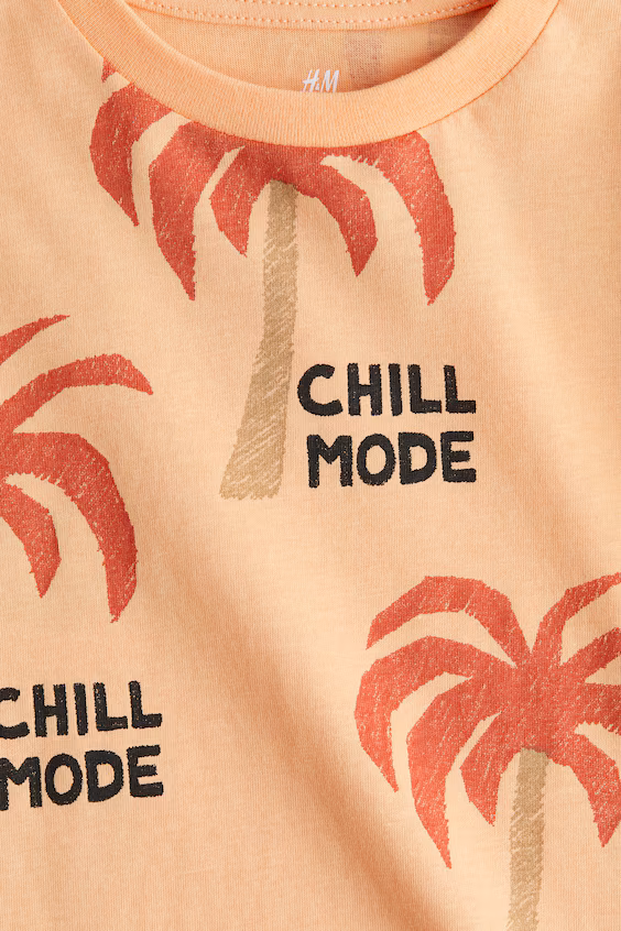 Футболка с принтом