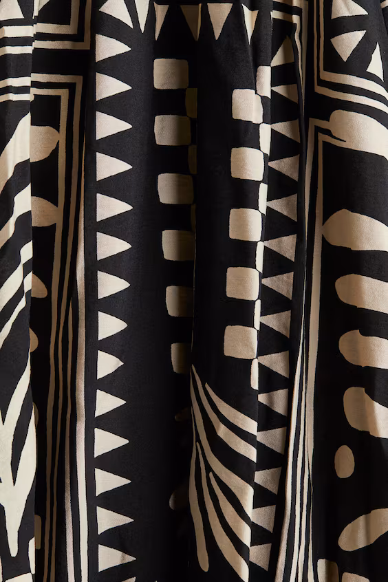 Платье с бретелями