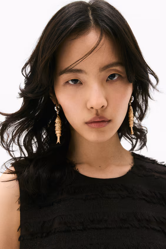 Серьги с подвеской в форме рыбы