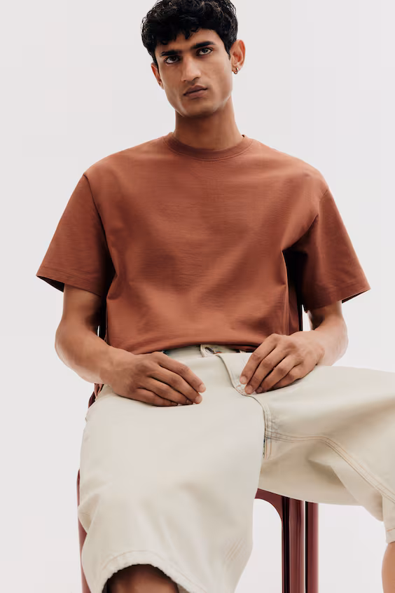 Футболка свободного покроя