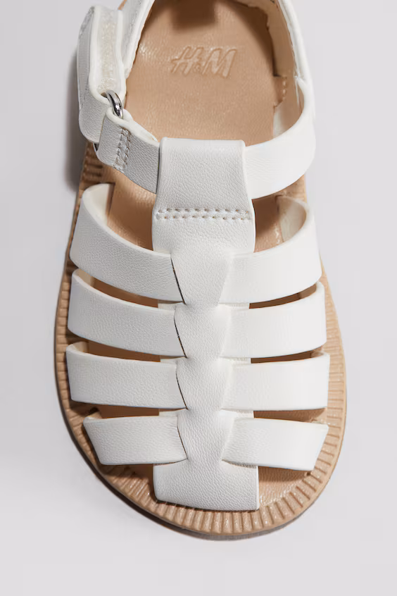 Сандалии в стиле рыбака