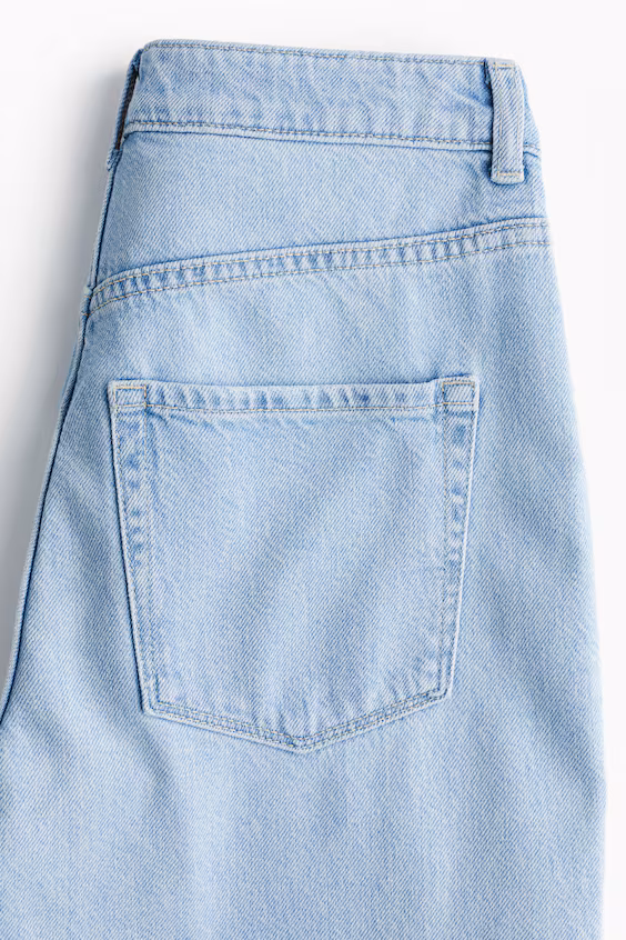 Джинсы широкие с ультравысокой талией