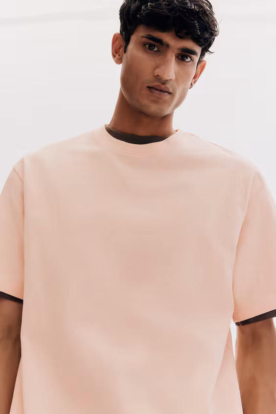 Футболка свободного кроя