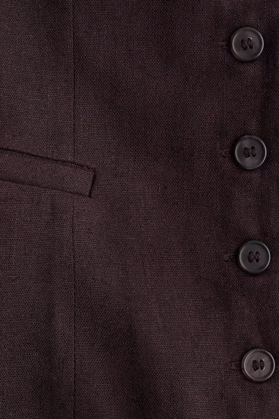 Жилет костюмный