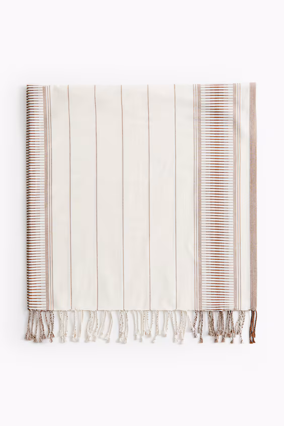 Пляжное полотенце из жаккарда