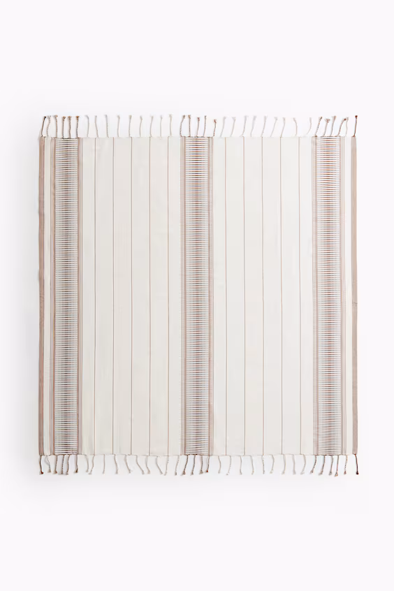 Пляжное полотенце из жаккарда