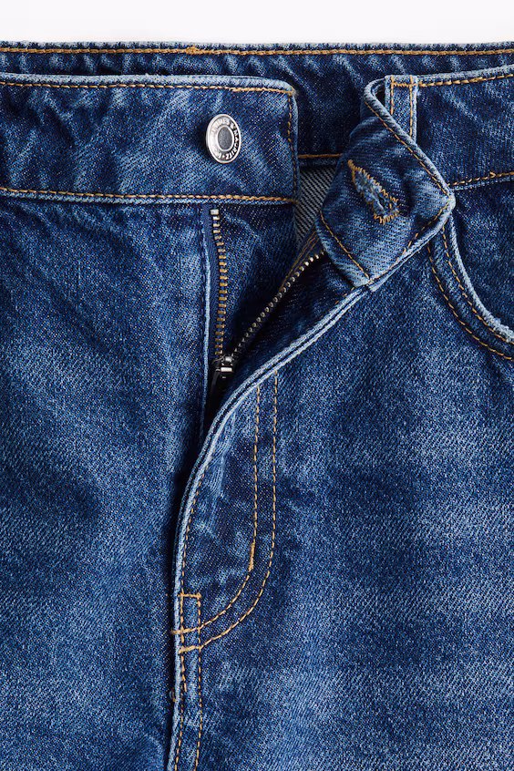 Джинсовые шорты с высокой посадкой