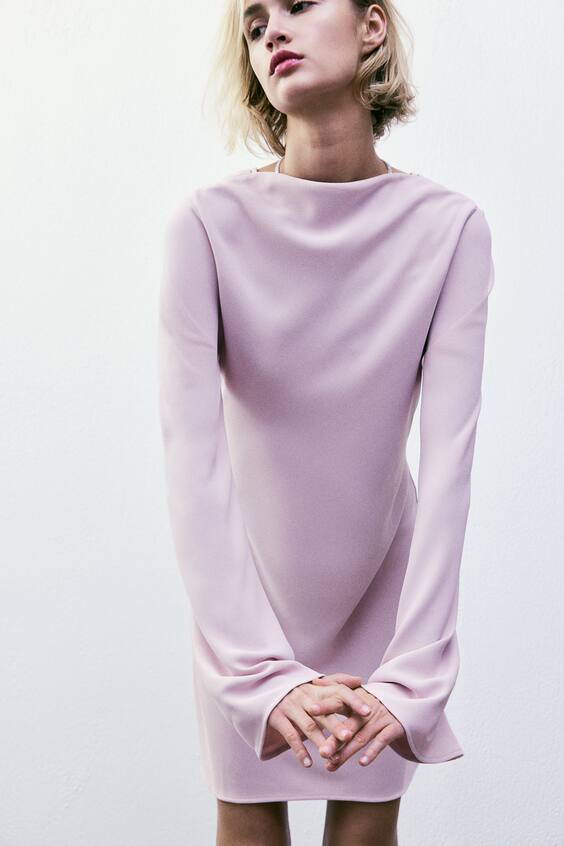 Платье с драпированным декольте