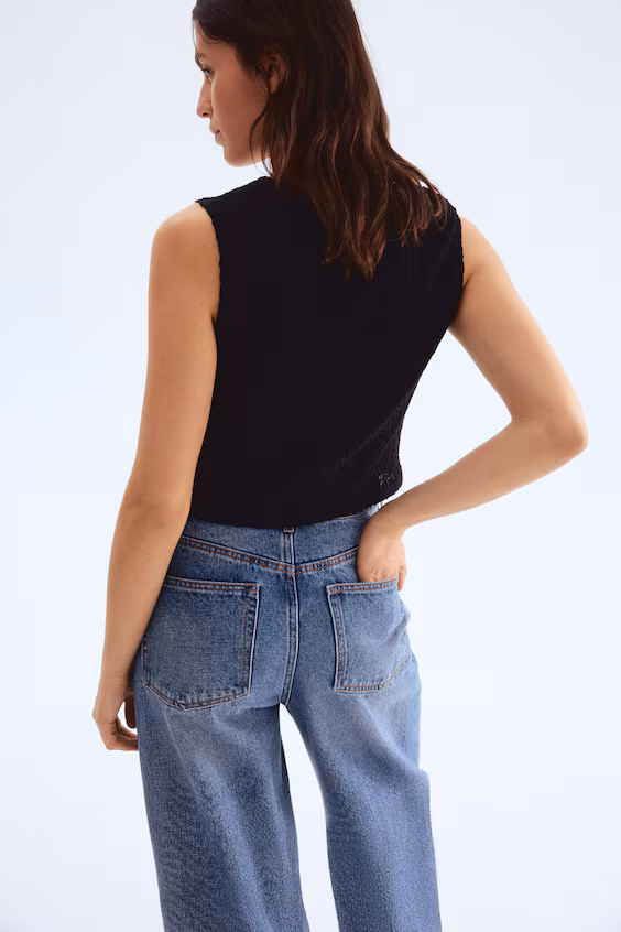 Жилет из текстурного джерси