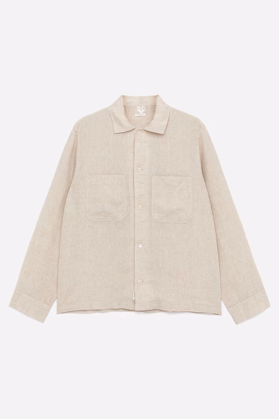 Рубашка из льна в свободном стиле