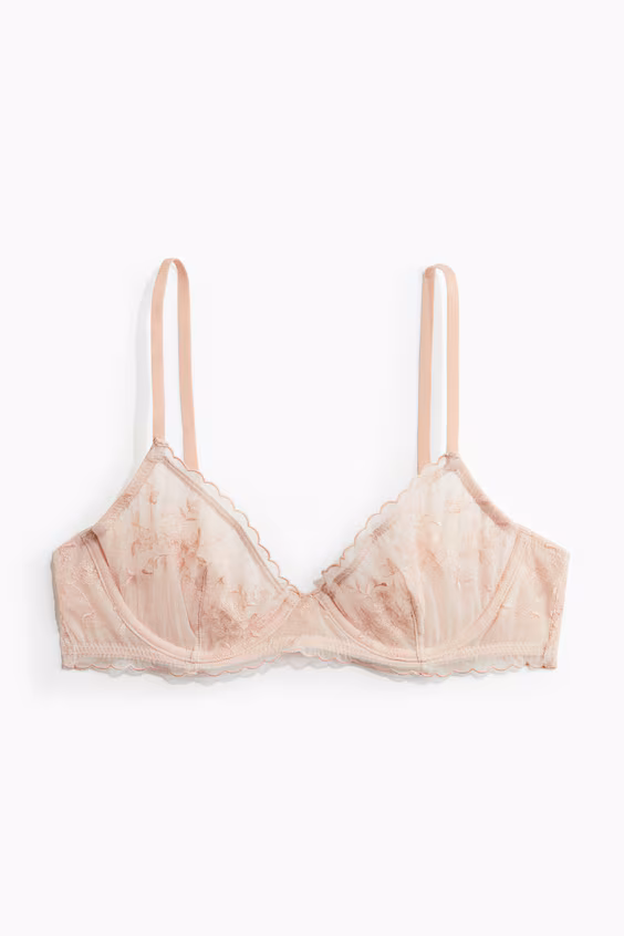 Бюстгальтер с каркасами и вышивкой из сетки