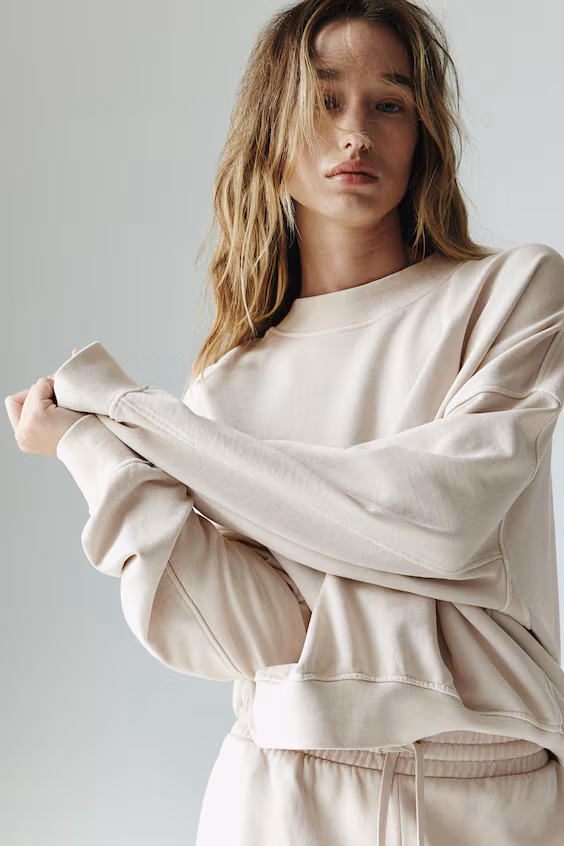 Свитшот с эффектом стирки