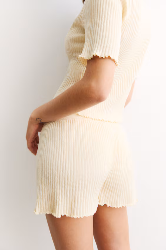 Шорты из рубчика смесового льна