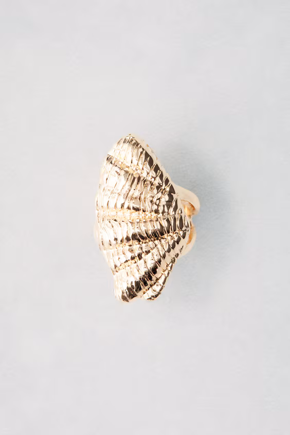 Серьги в форме раковины