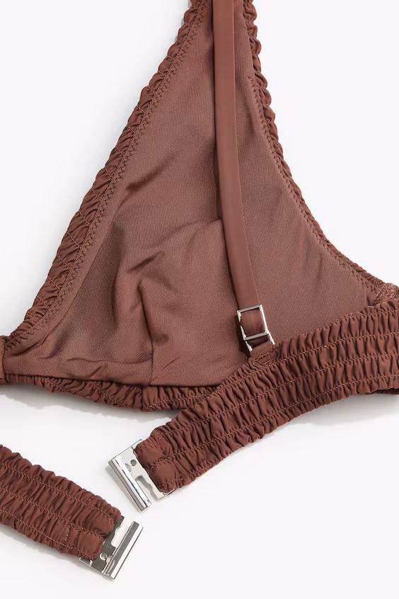 Треугольный бикини топ с оборками и сборками smock