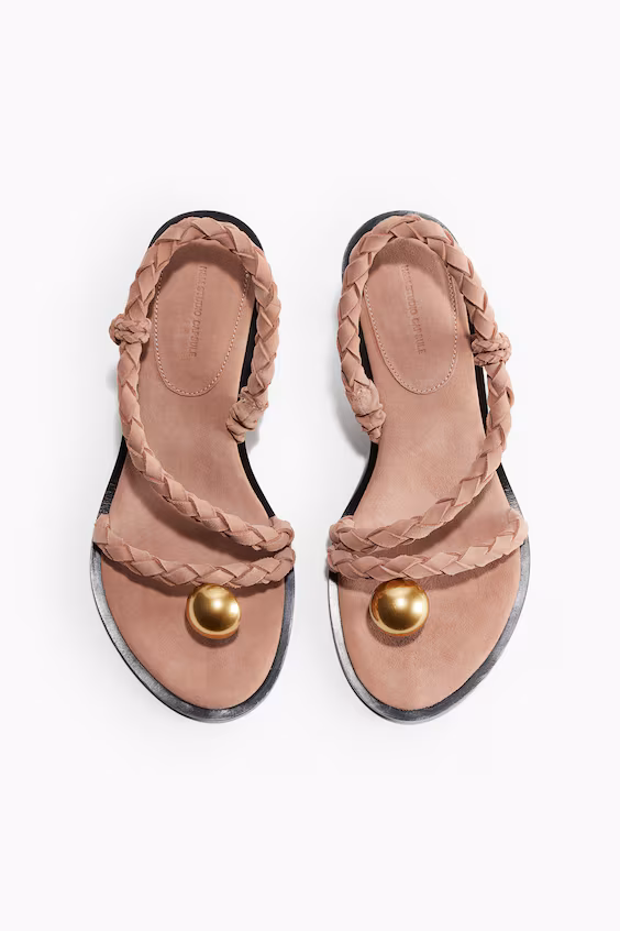 Босоножки на высоком каблуке из замши