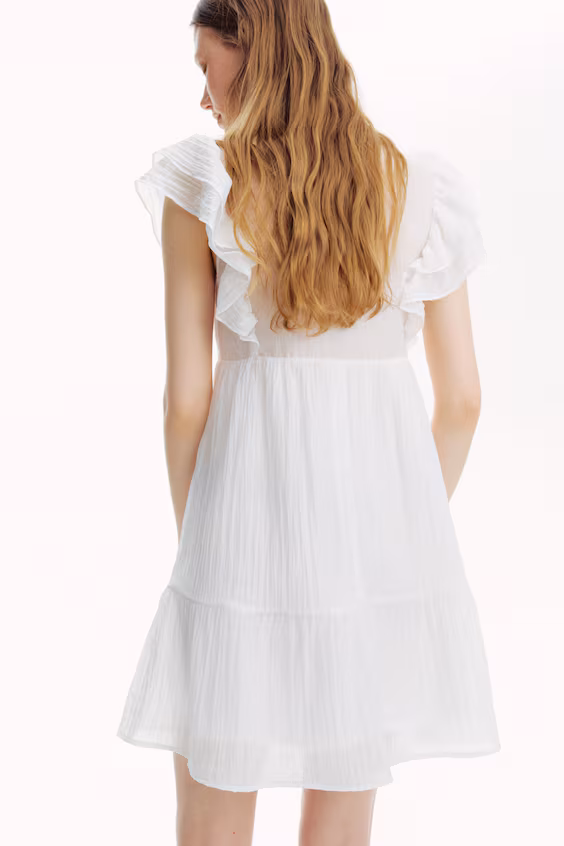 Платье с оборками