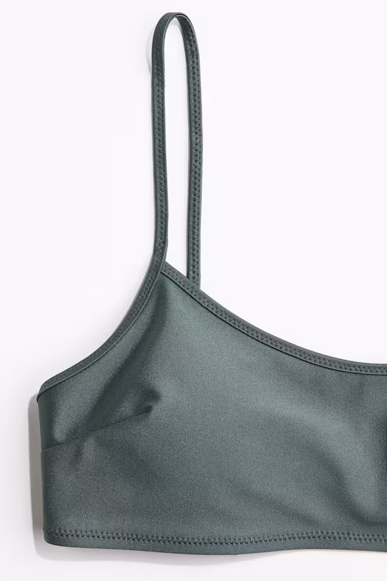 Топ бикини с поролоном