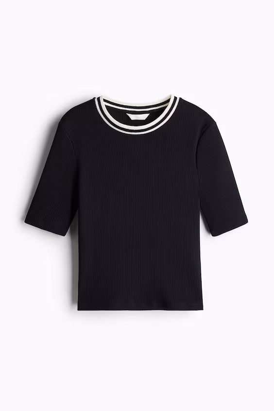 Обтягивающая футболка