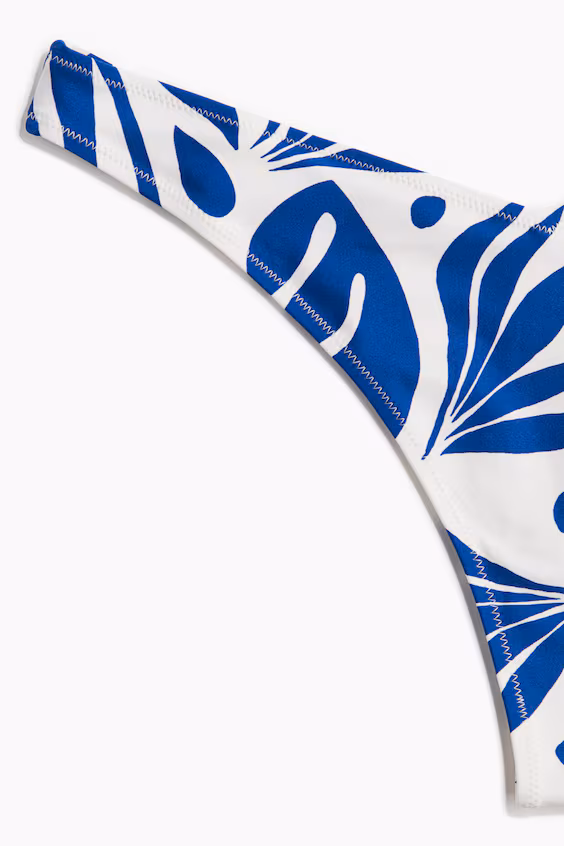 Трусики-стринги для бикини