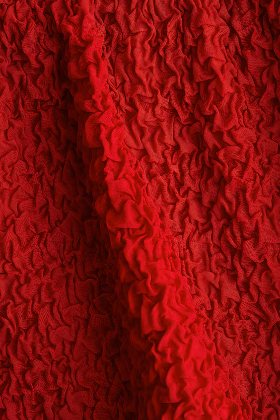 Платье на завязках с эффектом ласточкиного хвоста