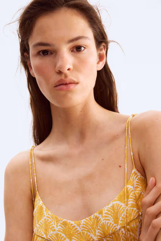 Длинное платье с завязками