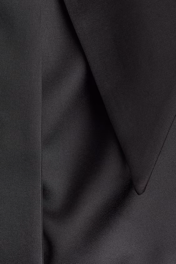 Мини-платье на бретелях из атласа с бантом