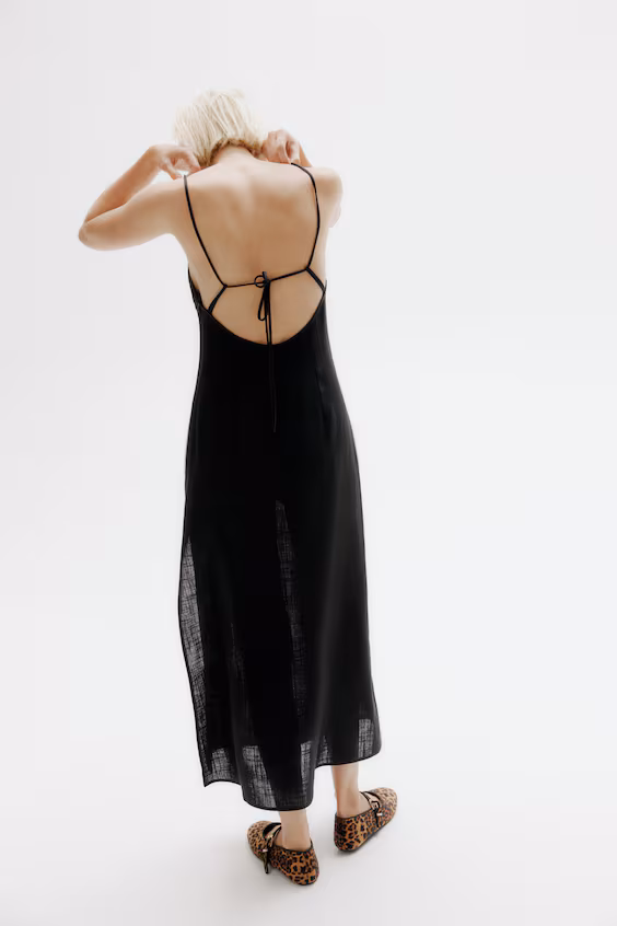 Длинное платье с завязками