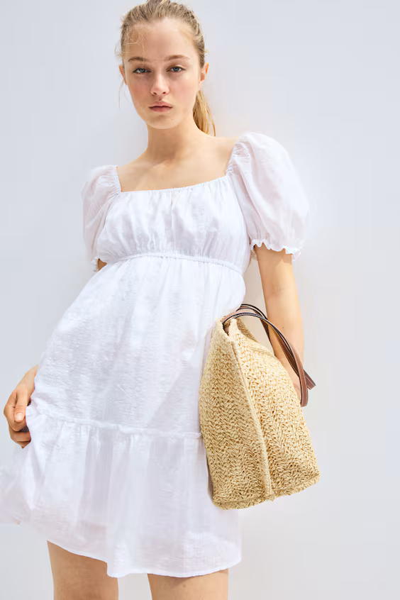 Платье с оборками