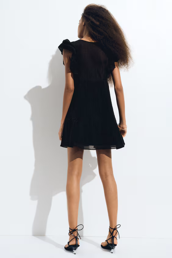 Платье с оборками