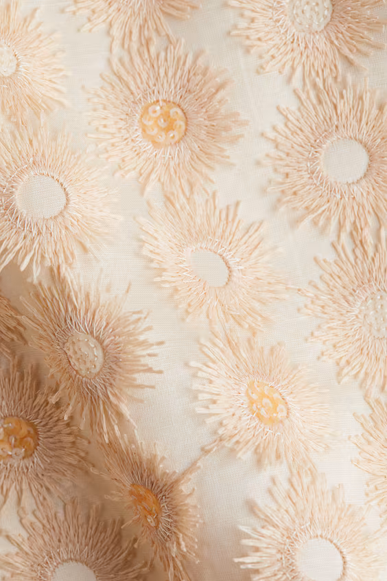 Мини-юбка с аппликациями