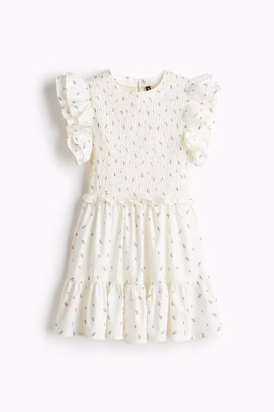 Платье из поплина с оборками на рукавах