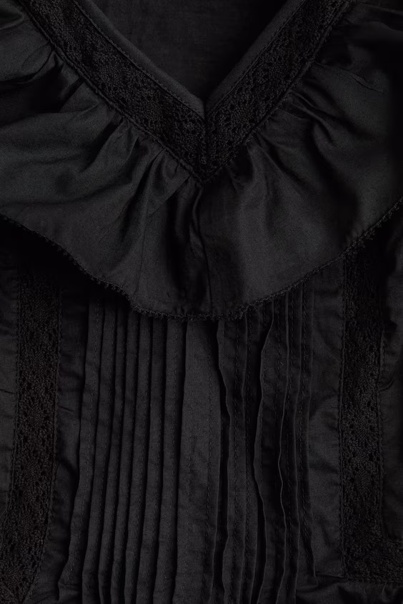 Блузка без рукавов из хлопка с оборкой