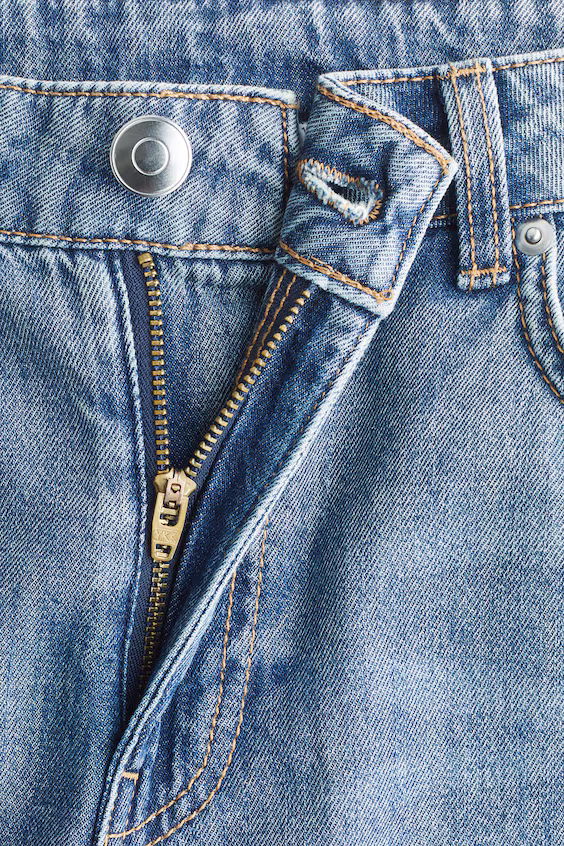 Джинсы regular широкие