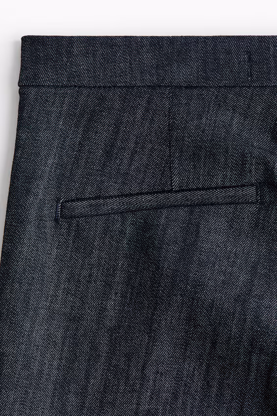 Джинсы с широкими штанинами