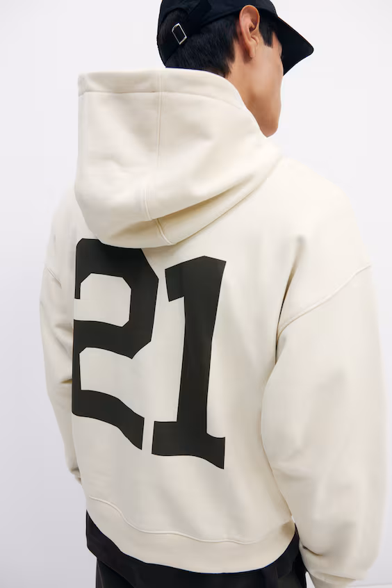 Худи с капюшоном oversized fit из легкой ткани