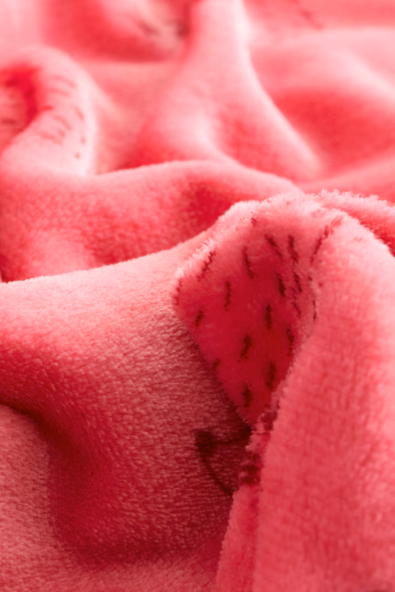 Плед из флиса с узором