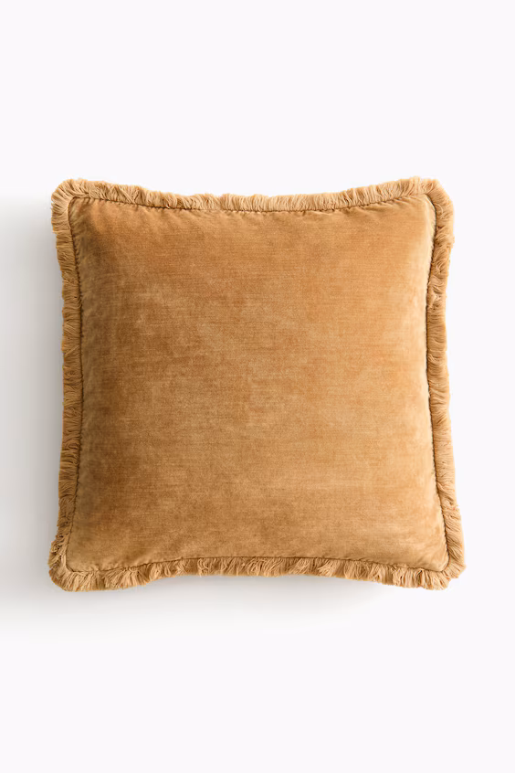 Capa подушки из вельвета с бахромой