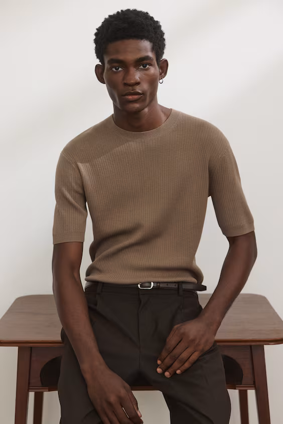 Футболка из рубчиковой ткани slim fit