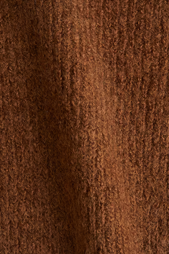 Свитер баска из рубчика