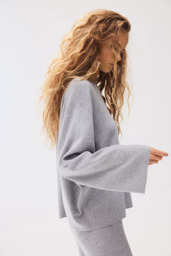 Свитер оверсайз