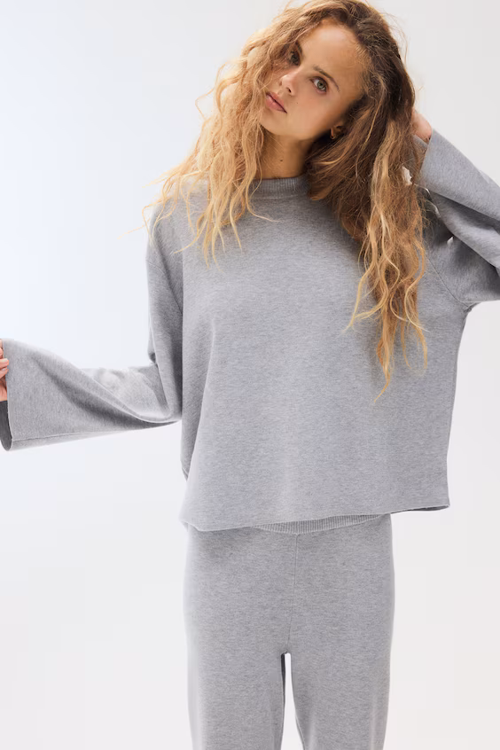 Свитер оверсайз