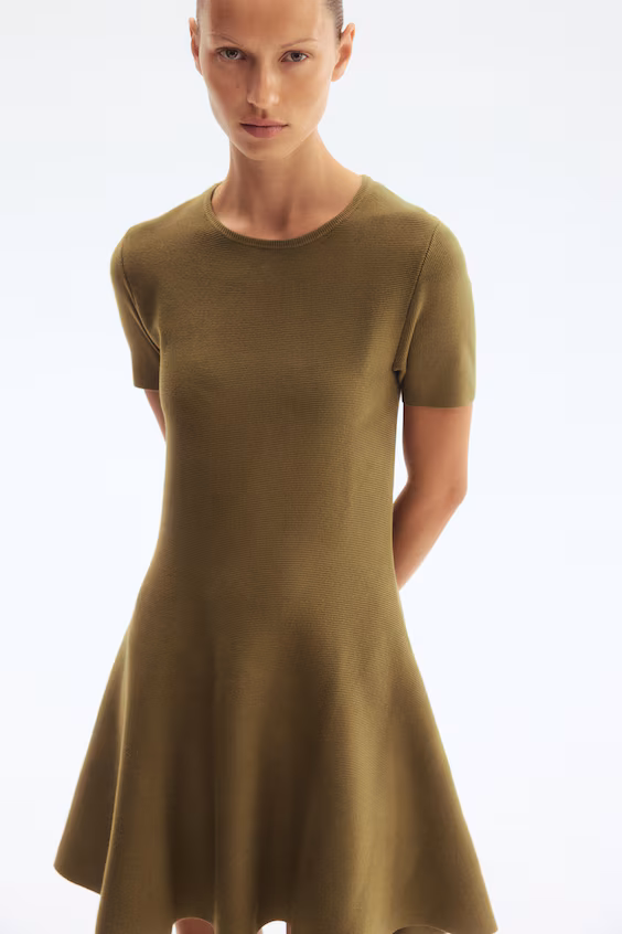 Платье из рубчика