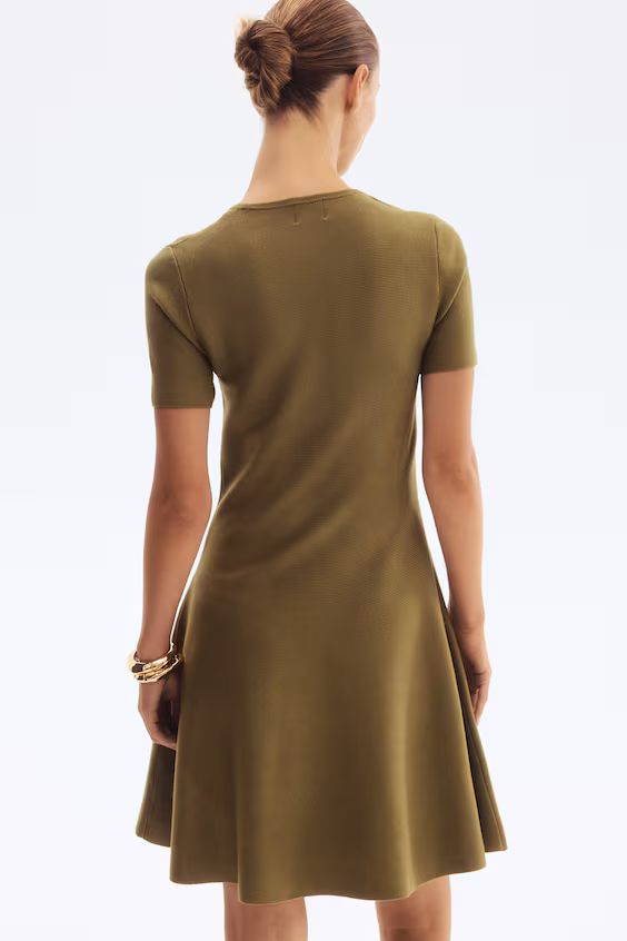 Платье из рубчика