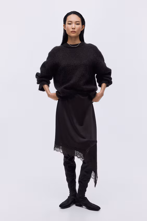 Юбка асимметричная с кружевным краем