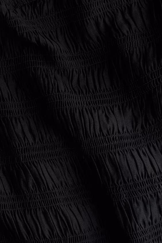 Топ с обнаженными плечами и оборками smock